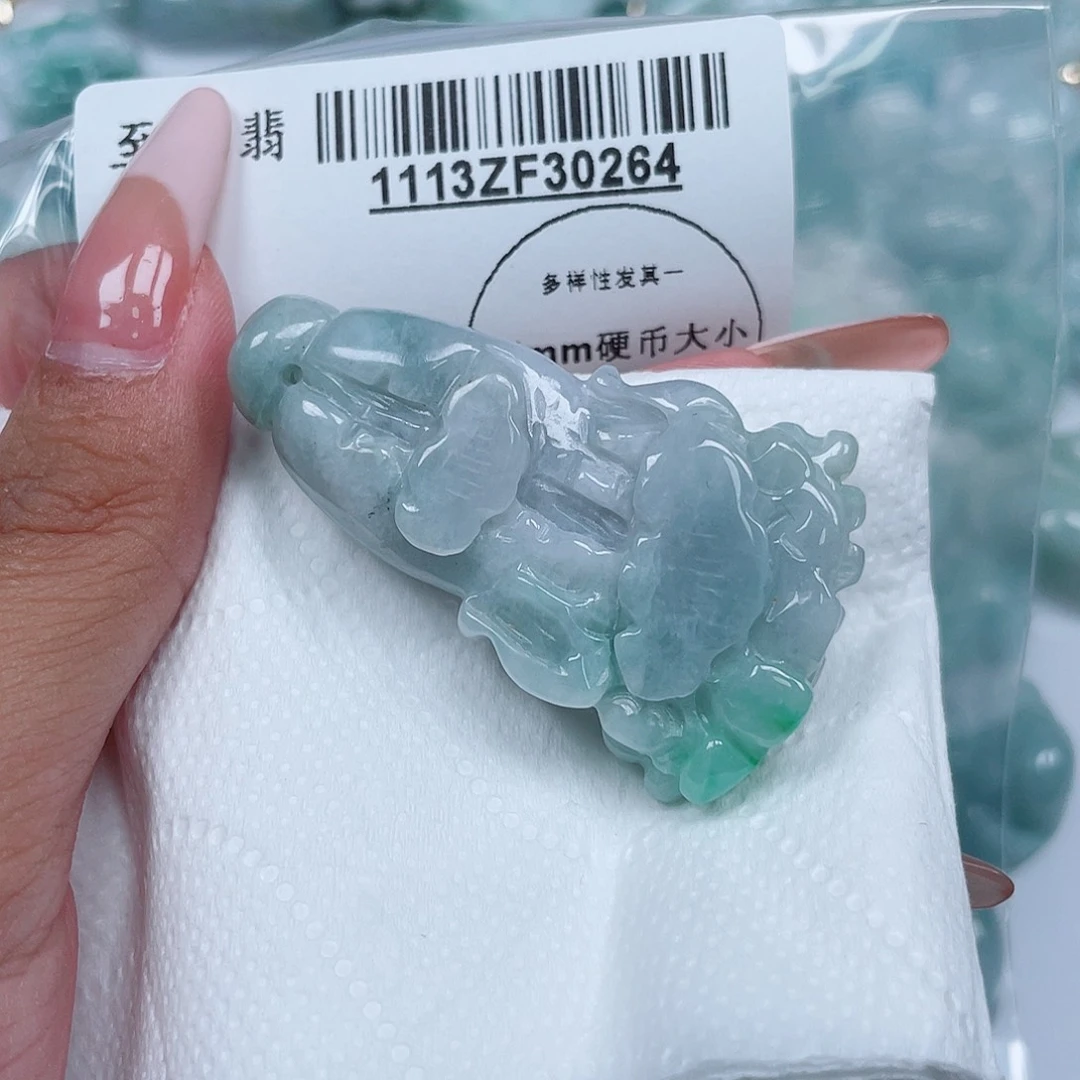 翡翠未镶嵌吊坠(不含链)