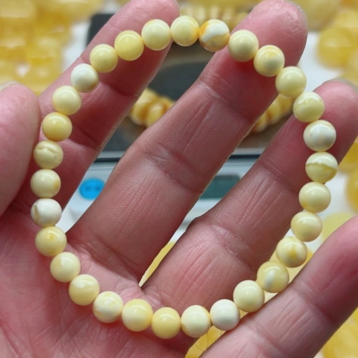 琥珀（矿物珀）未镶嵌裸石