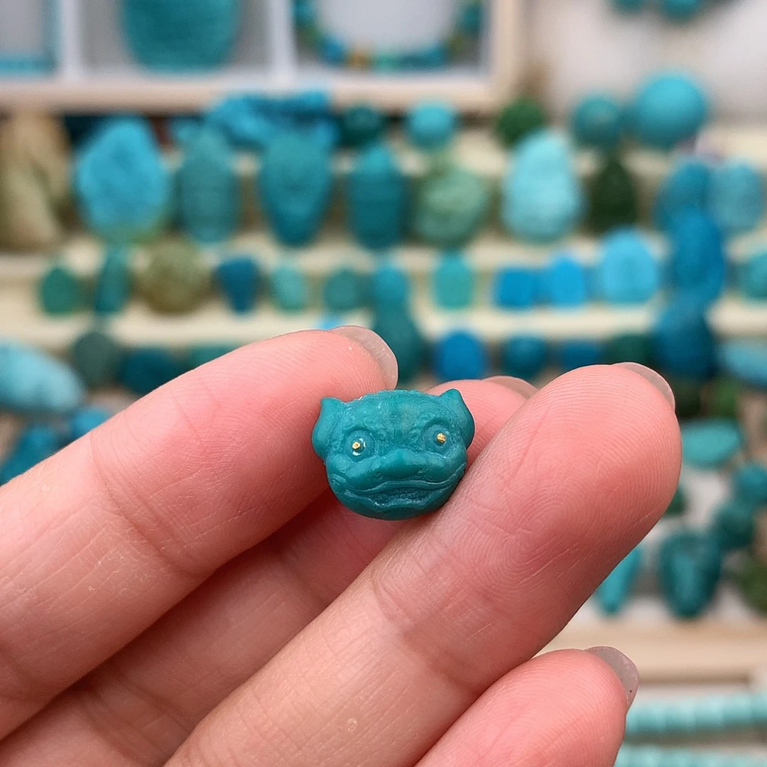 未镶嵌绿松石珠宝奇石