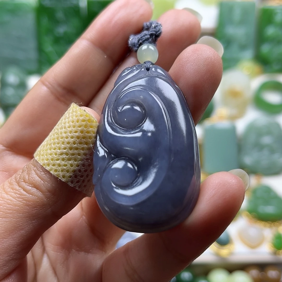 和田玉吊坠未镶嵌