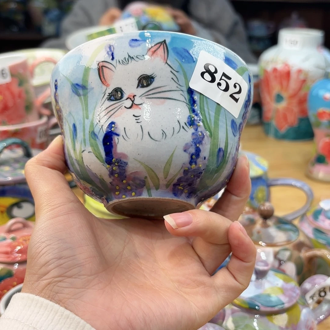 瓷片兔兔哈啊哈哈啊哈哈