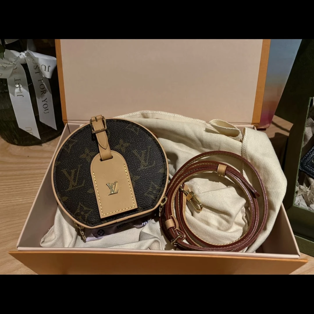 95新 LouisVuitton/路易威登 LV老花迷你圆饼 25110041-01