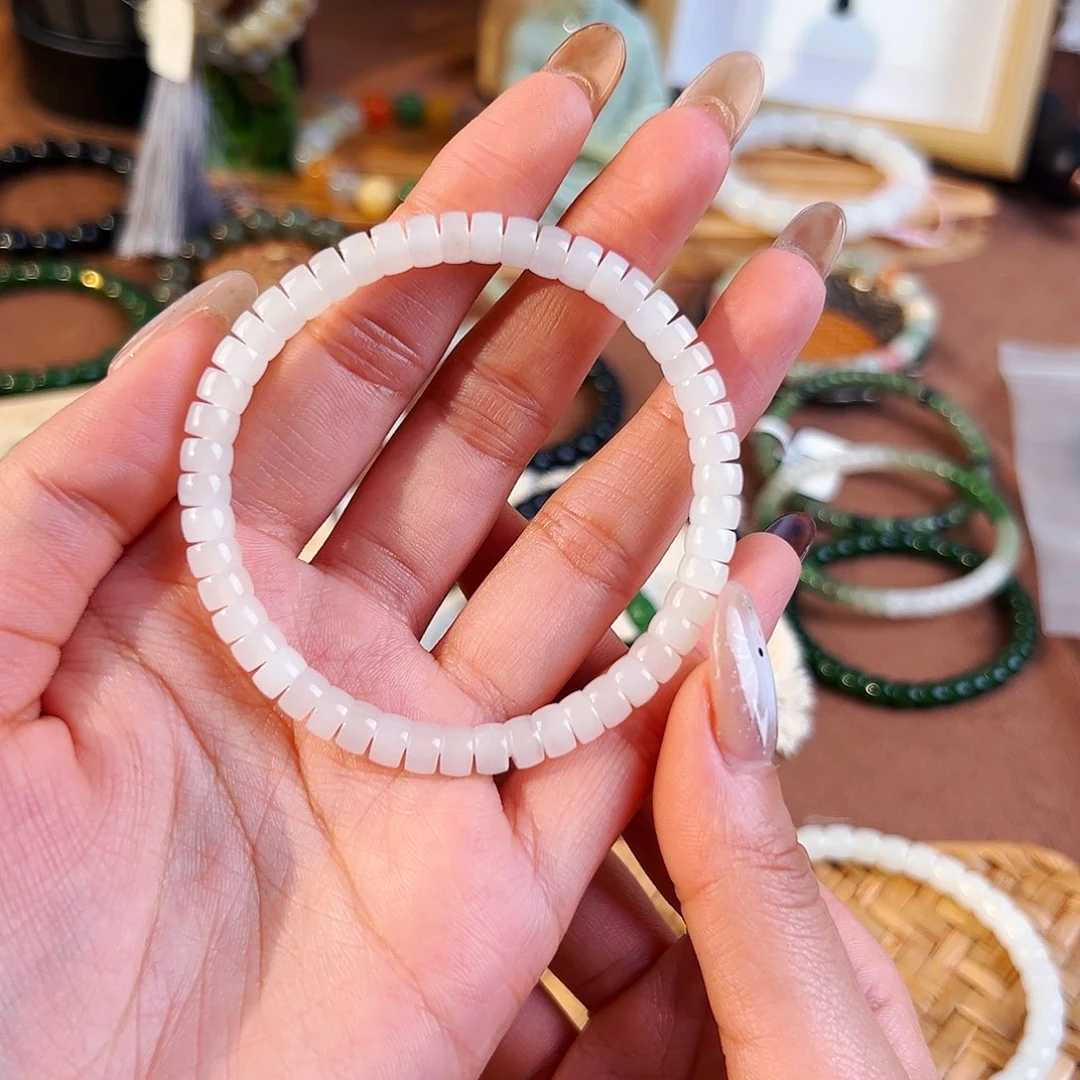 和田玉未镶嵌手串