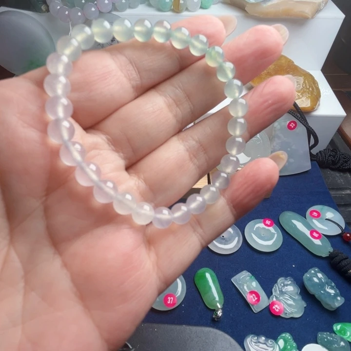 翡翠未镶嵌颈饰天然翡翠