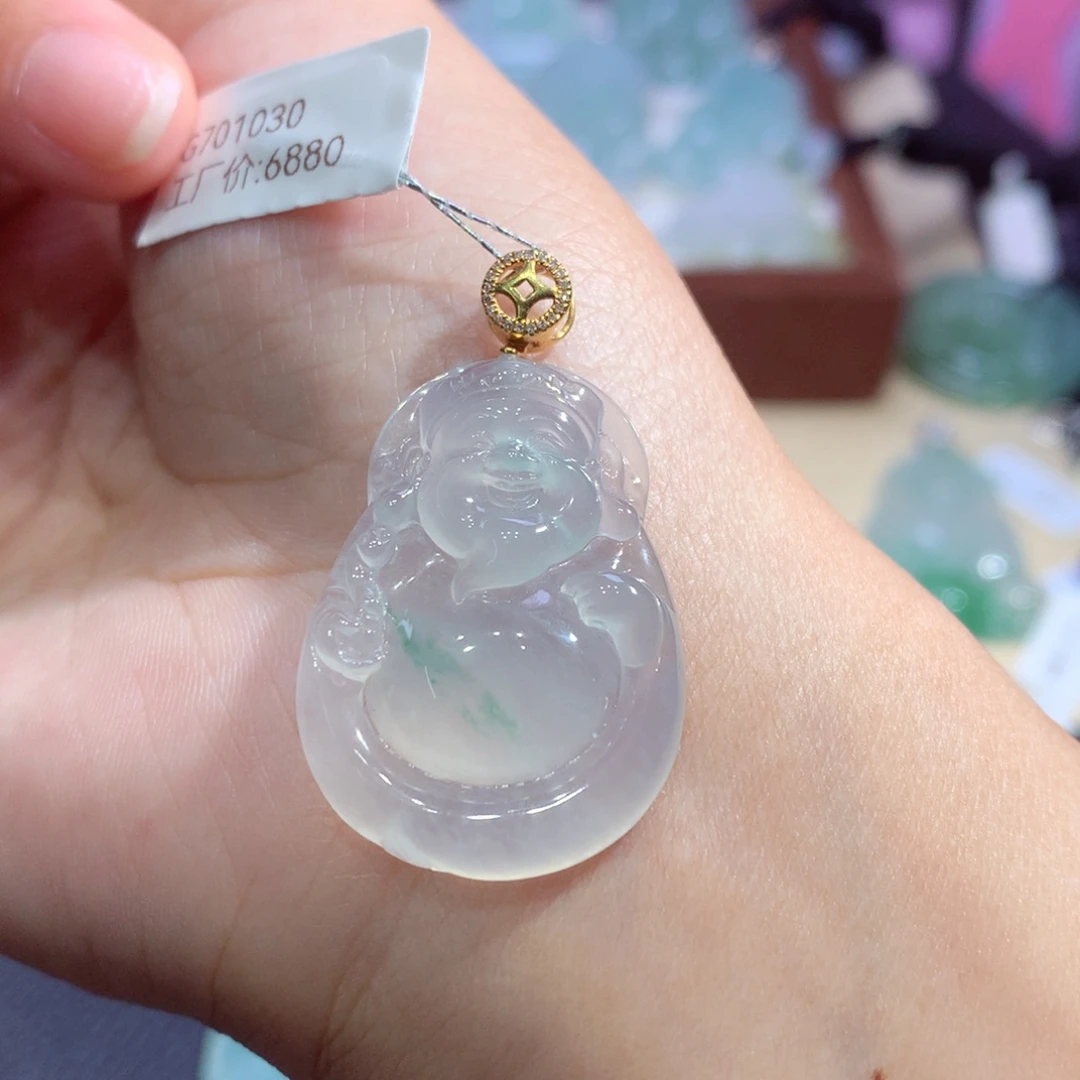 颈饰18K金镶嵌翡翠翡翠