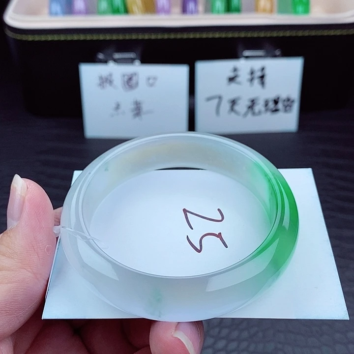 时尚潮流百搭手镯