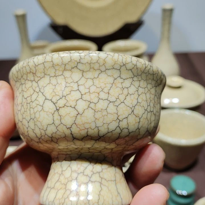 龚东华老师梅花墨纹作品