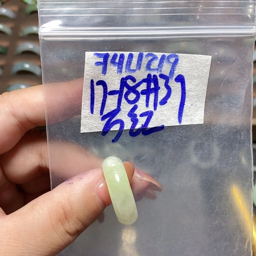 未镶嵌定制翡翠万****销