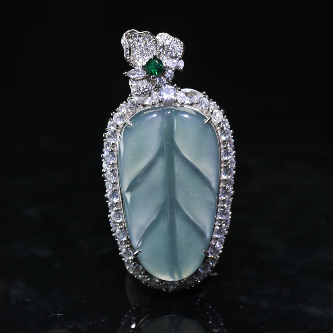 5天然高冰危地马拉翡翠A货s925叶子/500511/上海嘉禾拍卖