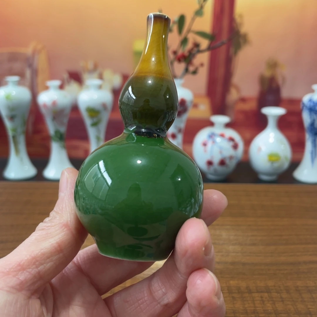 陶瓷景德镇小花瓶等着你