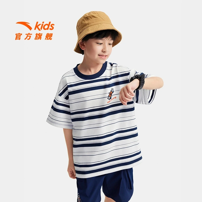 安踏儿童男大童短T25夏季新款透气舒适纯棉圆领条纹短袖T-ZB