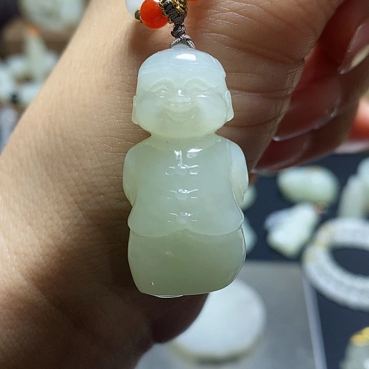 和田玉（糖玉）挂件未镶嵌