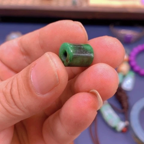 【闪购商品】翡翠颈饰未镶嵌甄*翡翠