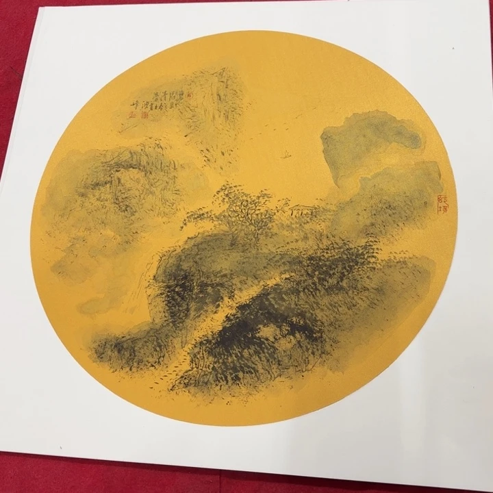 国画花鸟的翅膀和翅膀都
