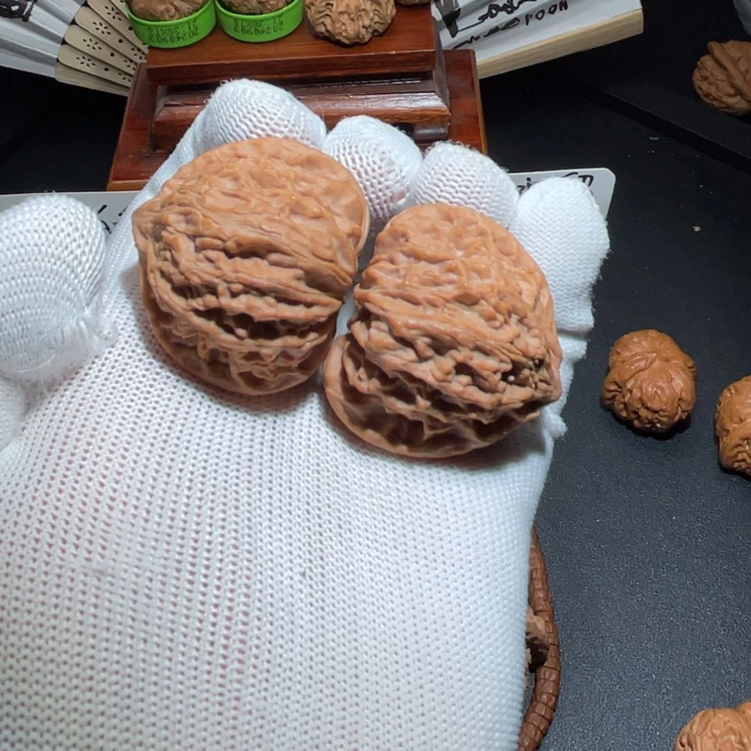 文玩核桃吊坠窜*侯40全品无修血灯笼