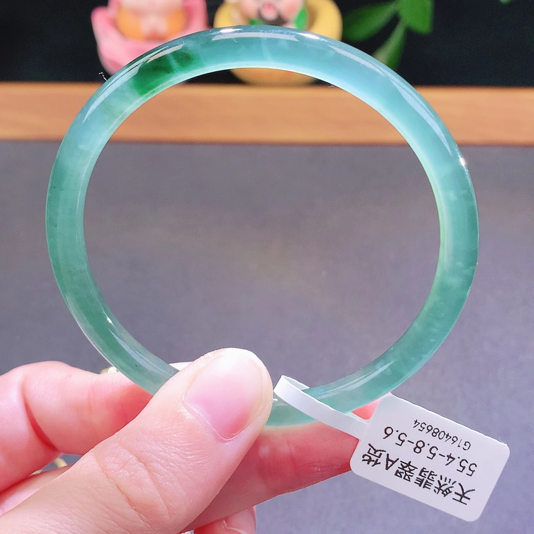 翡翠未镶嵌手镯天然翡翠