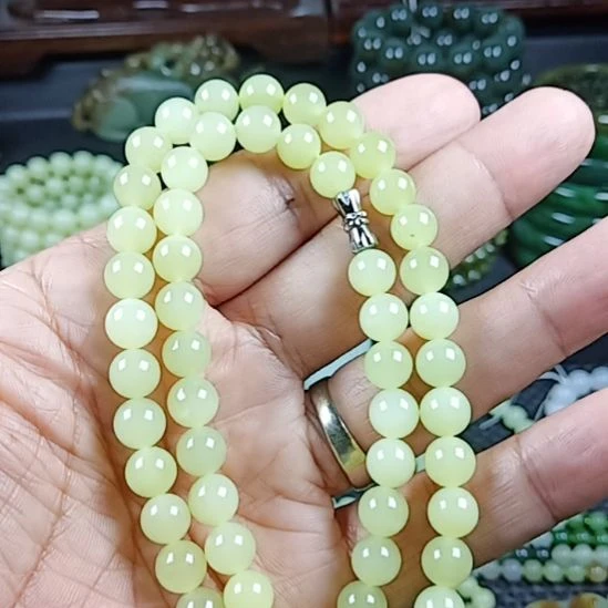 和田玉（糖玉）未镶嵌项链