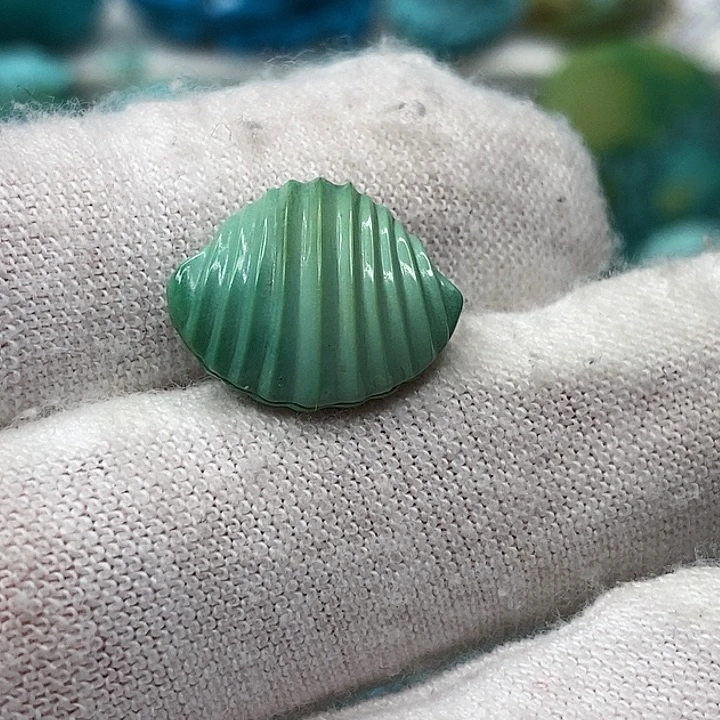 未镶嵌绿松石天然原矿 带武汉地大证书