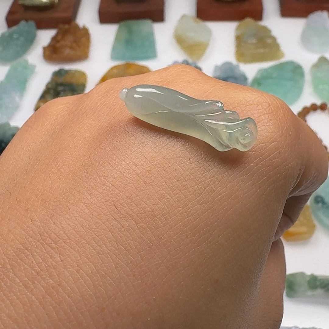 定制翡翠未镶嵌毛货