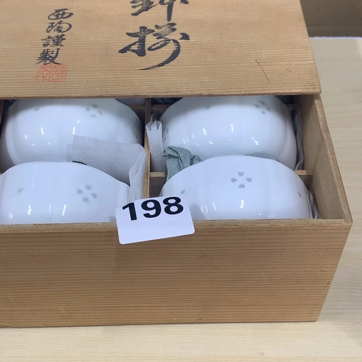 琉璃手工艺品W****8198哈哈哈哈哈