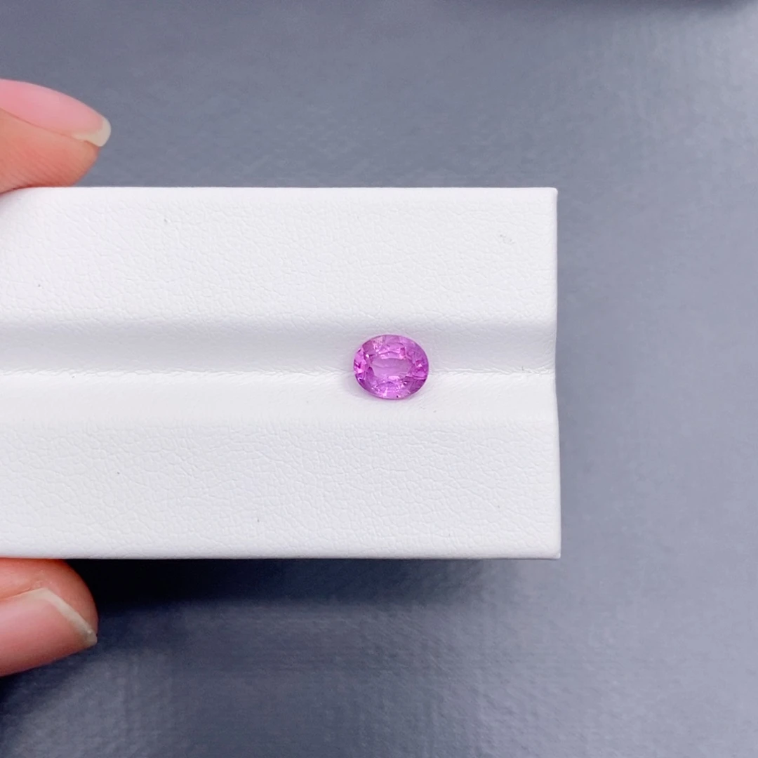 蓝宝石裸石未镶嵌1.02克拉粉蓝宝