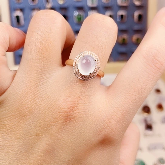 翡翠18K金镶嵌戒指