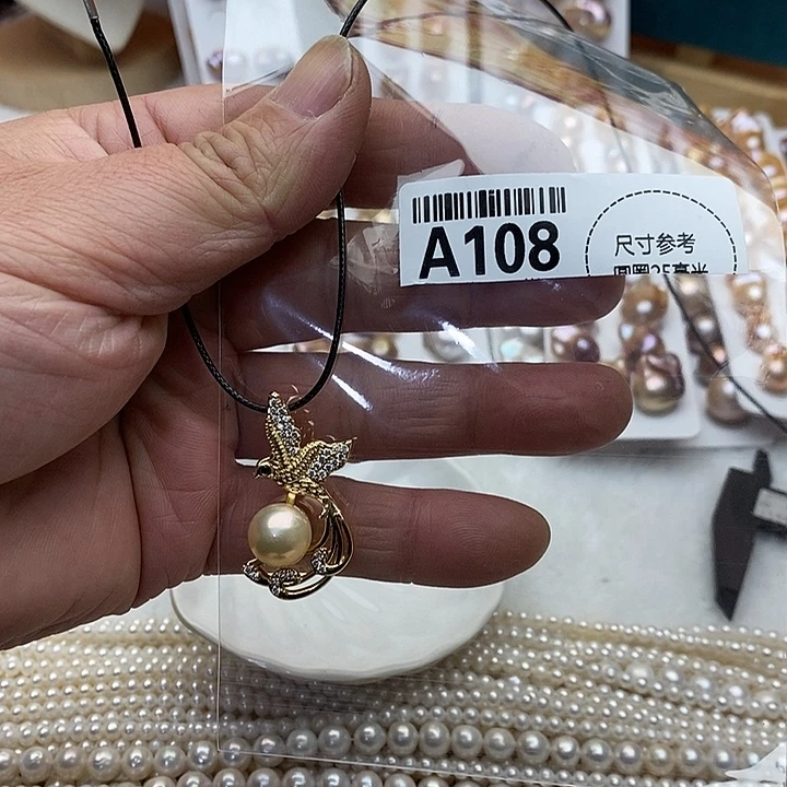 颈饰合金淡水珍珠