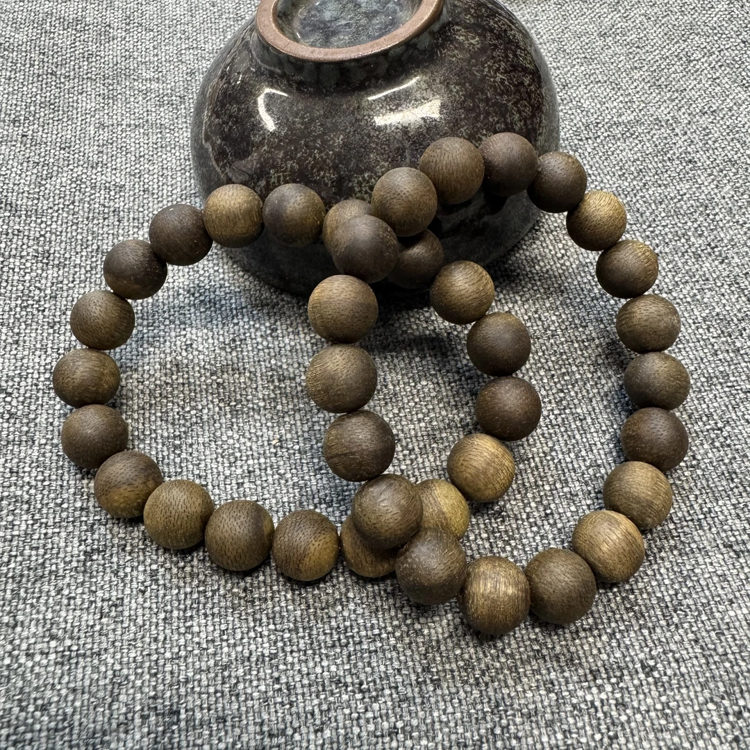 沉香卡10越南芽庄沉水白棋楠奇楠香沉香手串一条（多样性发其一）