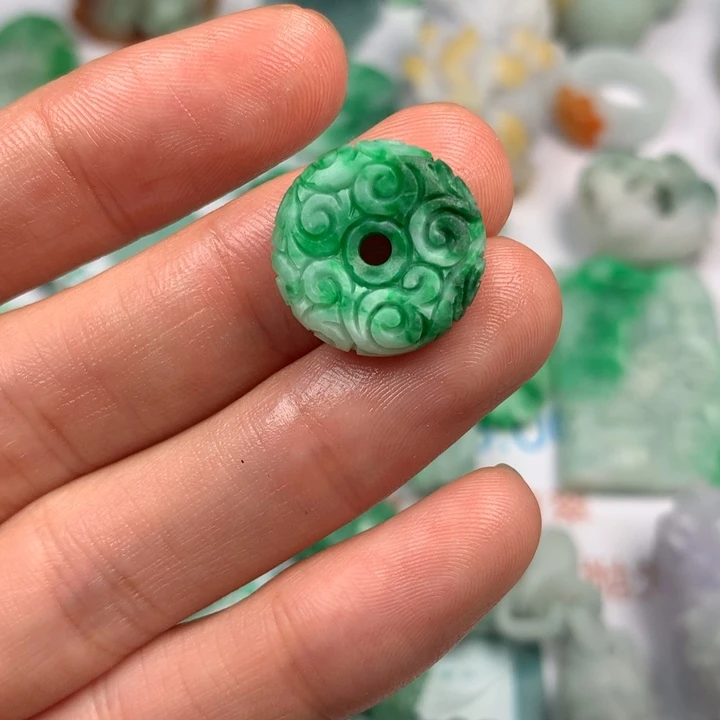 未镶嵌定制翡翠翡翠