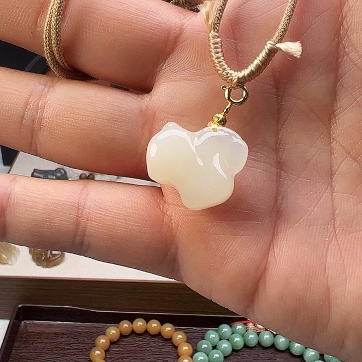 和田玉18K金镶嵌手链