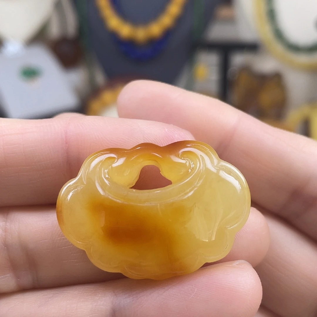 琥珀未镶嵌珠宝奇石如意锁4.5克