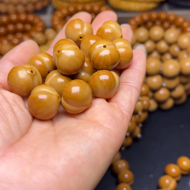 吊坠橄榄核聚宝盆