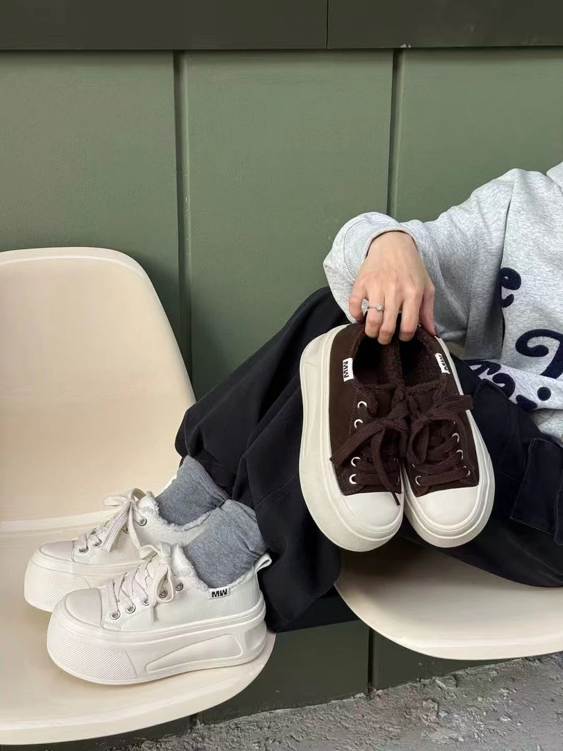 【Mi SHang】冬季新款加绒厚底板鞋~15-810~