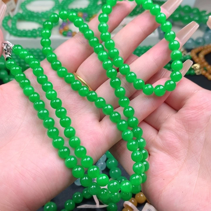 笑****缅料卡7正阳绿手链+项链