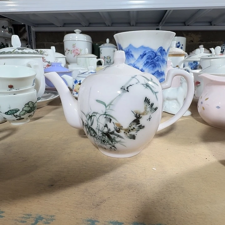 天***涯景德镇的陶瓷瓷器