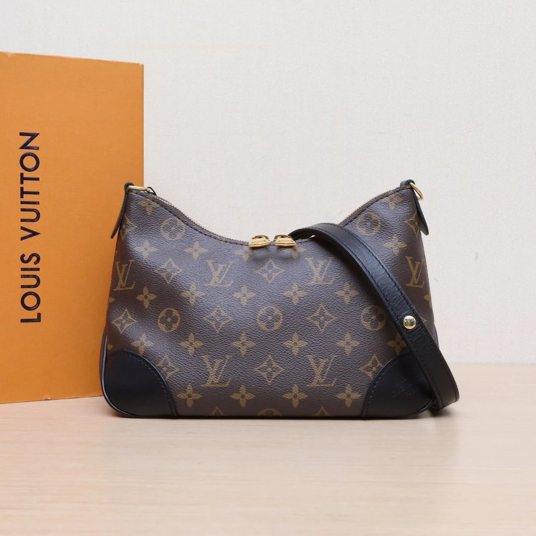 99新 LouisVuitton/路易威登 小花6欢 牛角包 黑色芯片 老花