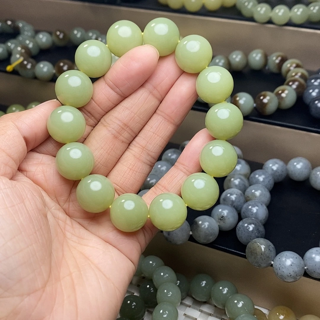 和田玉未镶嵌手链卡16