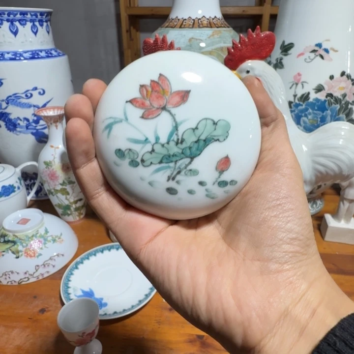 景德镇的陶瓷瓷器