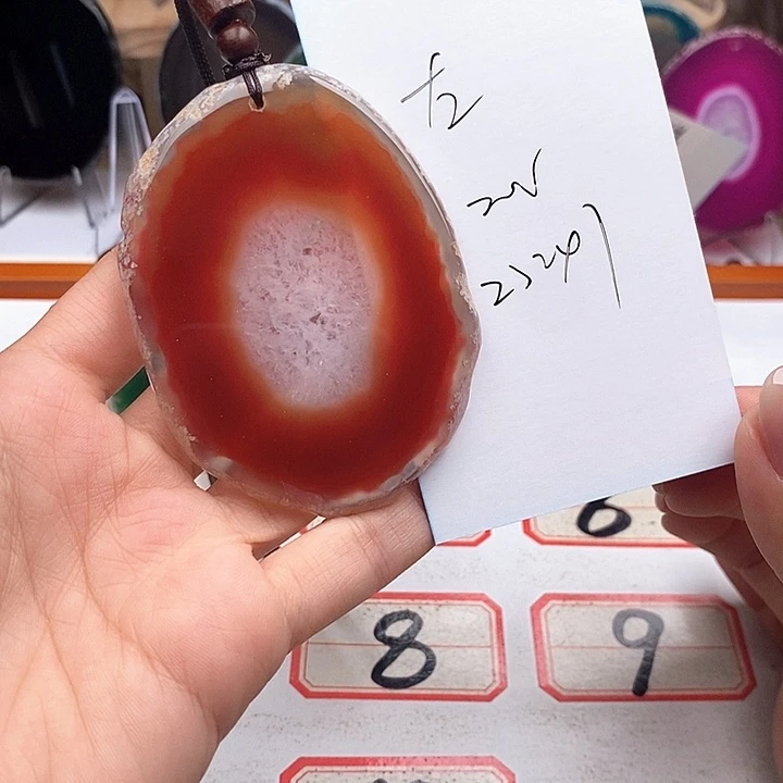 左***右合金颈饰玛瑙/玉髓