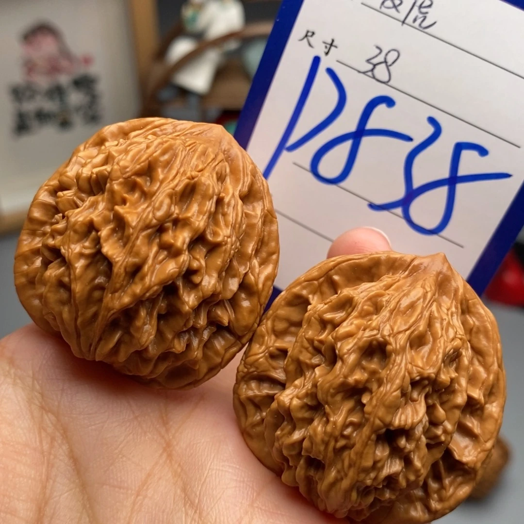 吊坠文玩核桃麦虎38