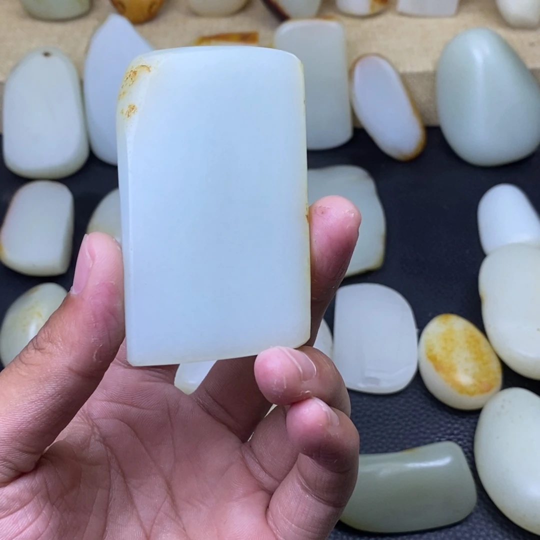 吊坠未镶嵌定制和田玉?****)