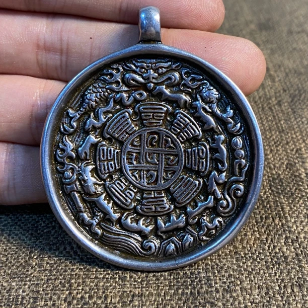 天铁陨铁九宫牌挂牌5厘米