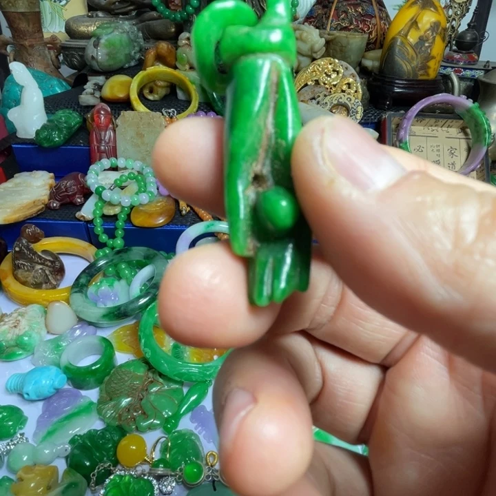 滴血莲花菩提吊坠
