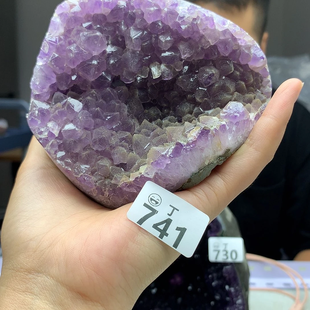 未镶嵌大型摆件（非配饰）水晶