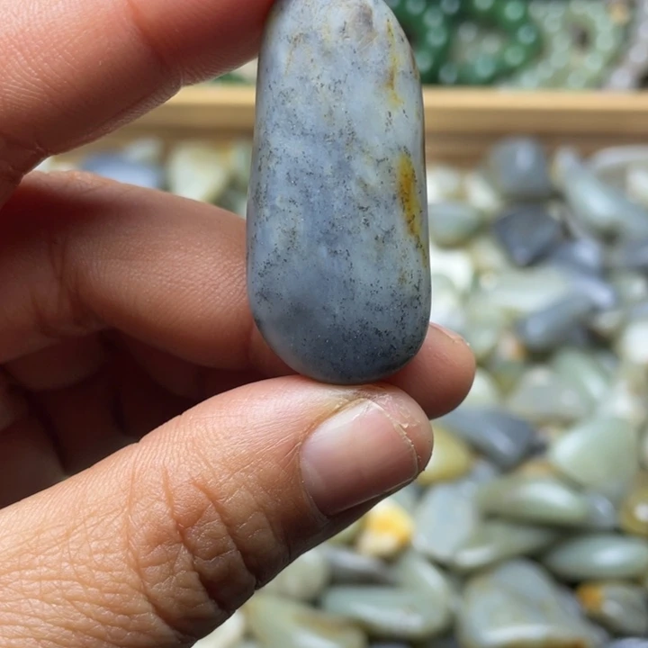 和田玉（子料）未镶嵌珠宝半成品