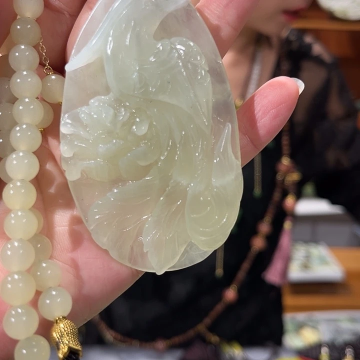 未镶嵌岫玉毛衣链