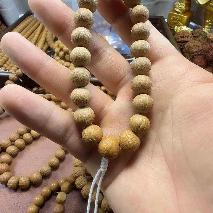 张***猛吊坠猴头核桃088813风雨