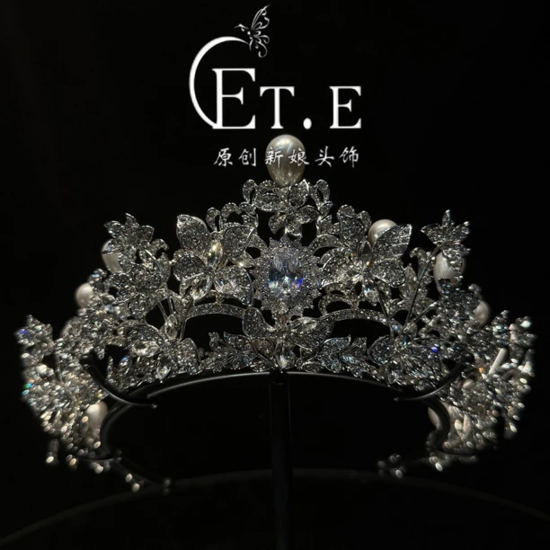 ETE ST1-18011新款百搭气质小众轻奢简约新娘皇冠
