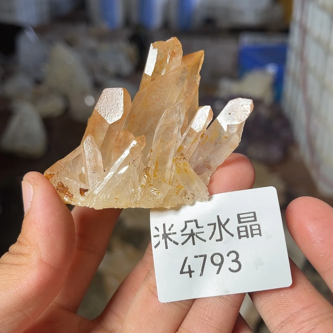 大***妹水晶未镶嵌珠宝半成品