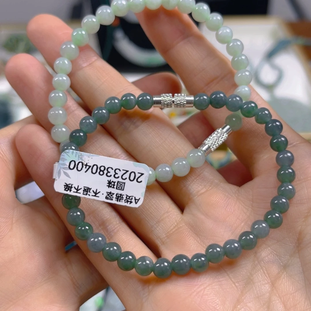 翡翠未镶嵌颈饰福利翡翠一条